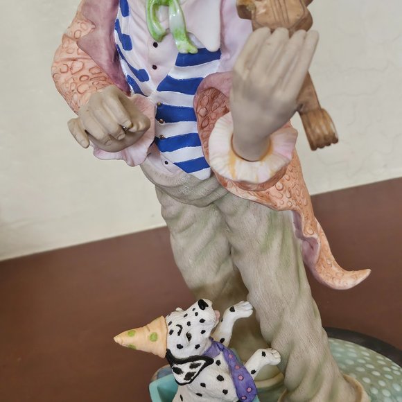 Clown and Puppy Clown Figurine- Da Vinci Collection - Picture 11 of 12